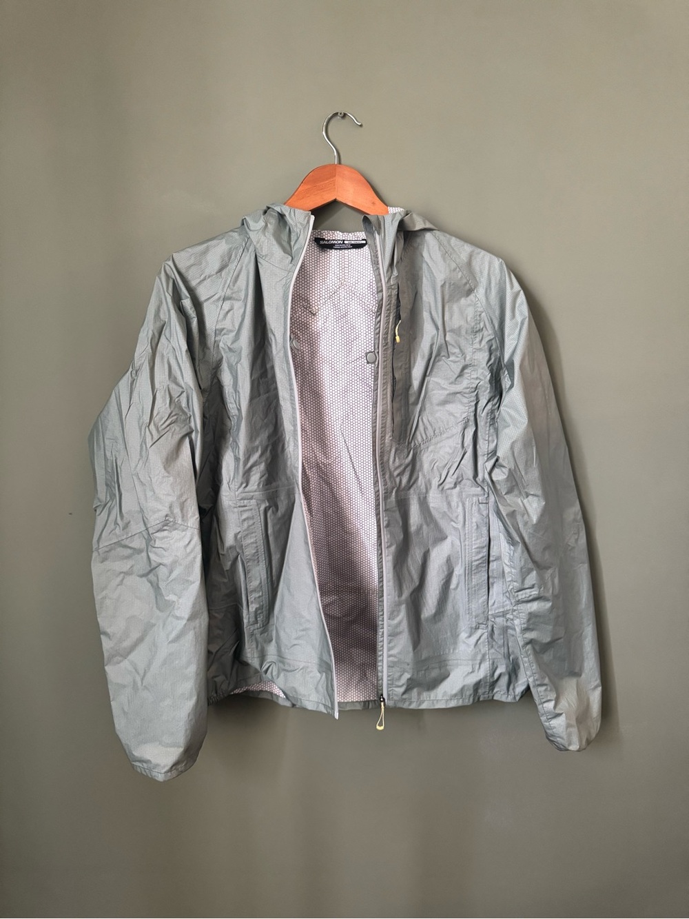 Salomon Running Waterproof Packable Jacket - light sage color - Picture 3 of 6